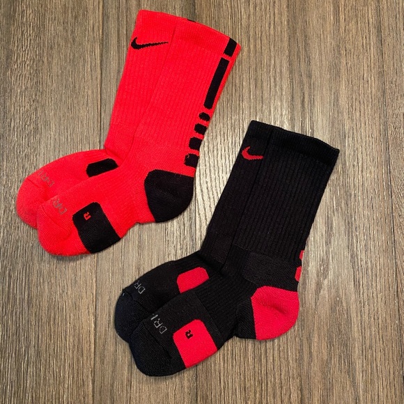 nike socks small